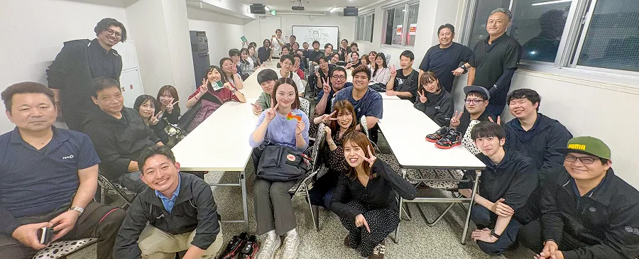 社内イベントで集まったTES-AMM JAPANの社員たち